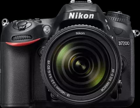 دوربین عکاسی Nikon مدل D7200 با لنز 18-140 میلی متر